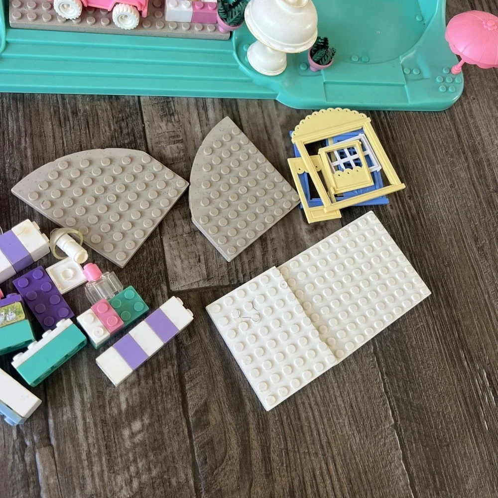 Mega Blocks Fantasy Shopping Avenue 9404 Incomplete Missing‎ Pieces Replacement